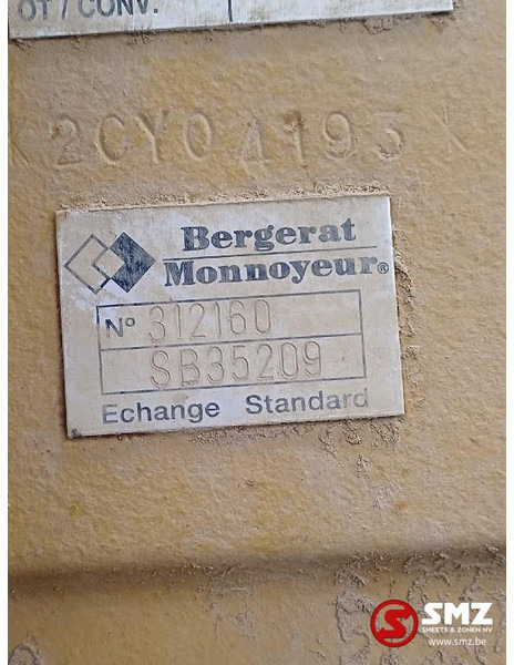 Caterpillar Occ versnellingsbak D6M Caterpillar - Sebességváltó: 5 kép. Caterpillar Occ versnellingsbak D6M Caterpillar - Sebességváltó: 5 kép.