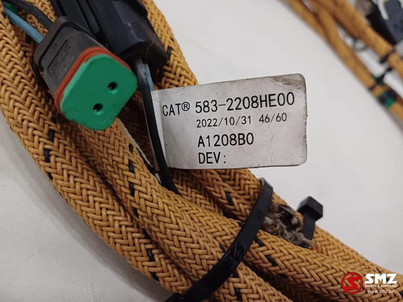 Caterpillar Wiring harnesses Caterpillar - Kábel/ Kábelkorbácso - Anyagmozgató gép: 4 kép. Caterpillar Wiring harnesses Caterpillar - Kábel/ Kábelkorbácso - Anyagmozgató gép: 4 kép.