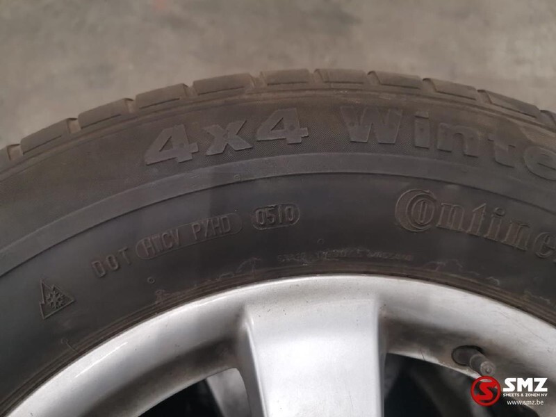 Continental Occ Band auto continental 235/65R17 wintercontact - Gumiabroncs - Teherautó: 3 kép. Continental Occ Band auto continental 235/65R17 wintercontact - Gumiabroncs - Teherautó: 3 kép.