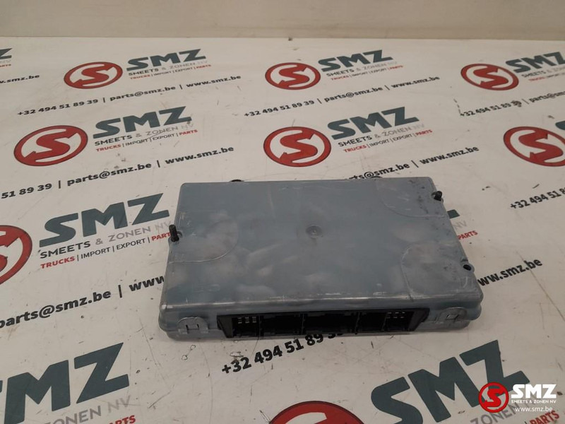 DAF Occ ECU VIC3-500 regeleenheid DAF - ECU - Teherautó: 3 kép. DAF Occ ECU VIC3-500 regeleenheid DAF - ECU - Teherautó: 3 kép.
