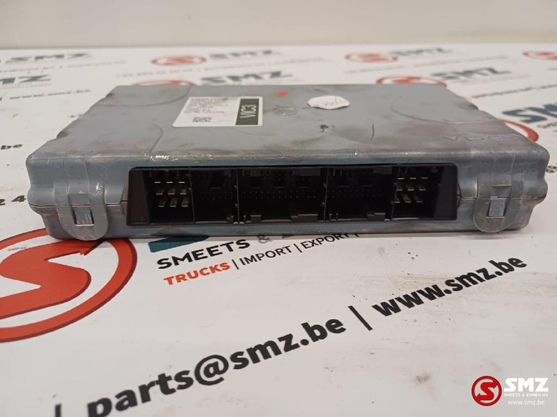 DAF Occ ECU VIC3 regeleenheid DAF - ECU - Teherautó: 1 kép. DAF Occ ECU VIC3 regeleenheid DAF - ECU - Teherautó: 1 kép.