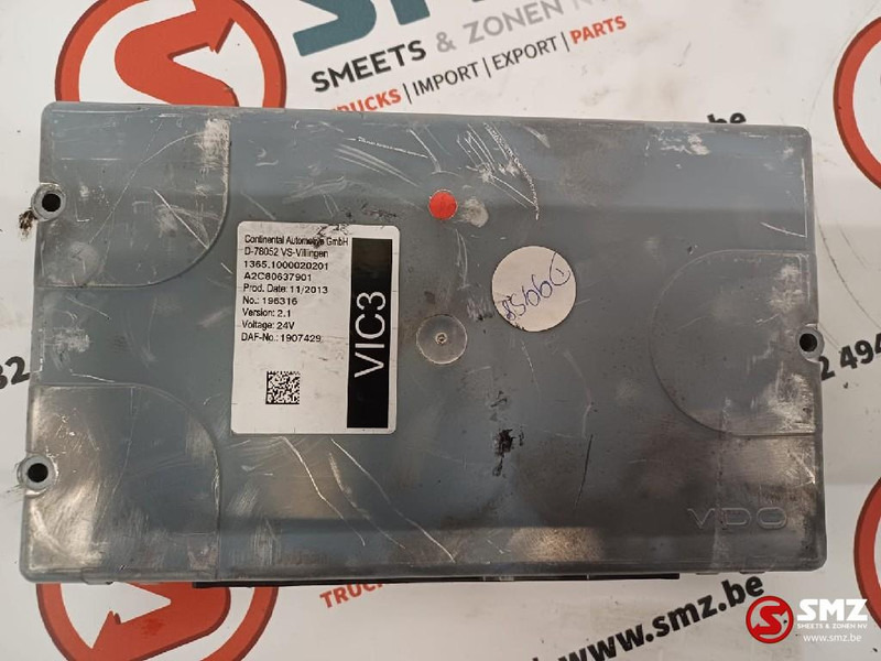 DAF Occ ECU VIC3 regeleenheid DAF - ECU - Teherautó: 3 kép. DAF Occ ECU VIC3 regeleenheid DAF - ECU - Teherautó: 3 kép.