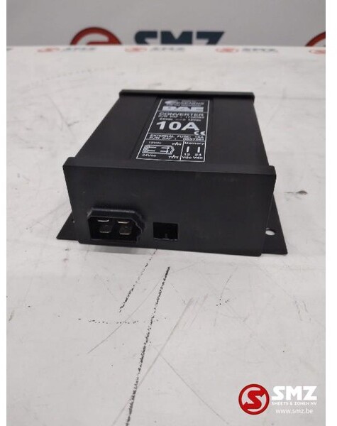 DAF Occ ECU omvormer 24V/12V 10A DAF - ECU - Teherautó: 2 kép. DAF Occ ECU omvormer 24V/12V 10A DAF - ECU - Teherautó: 2 kép.