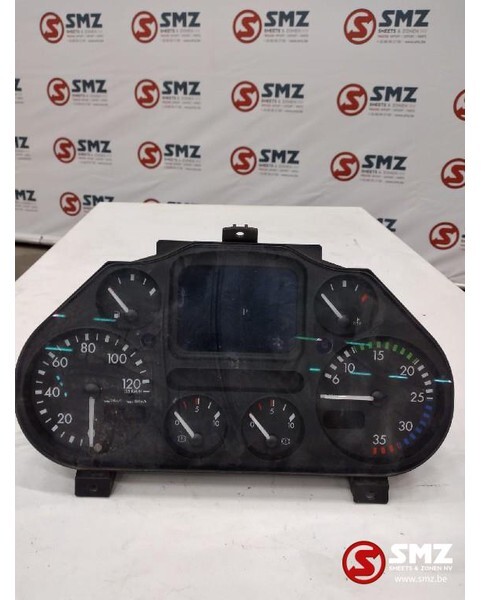 DAF Occ Instrumentenpaneel DAF LF55 - Műszerfal - Teherautó: 1 kép. DAF Occ Instrumentenpaneel DAF LF55 - Műszerfal - Teherautó: 1 kép.