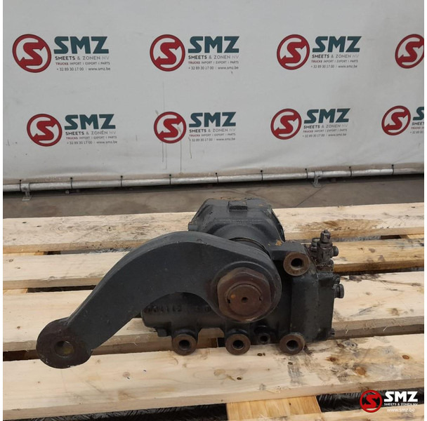 DAF Occ Stuurhuis DAF - Kormánymű - Teherautó: 2 kép. DAF Occ Stuurhuis DAF - Kormánymű - Teherautó: 2 kép.