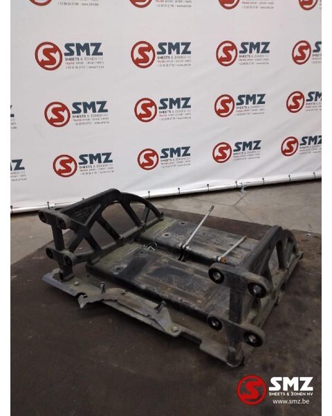 DAF Occ accubaksteun DAF XF106 1924834 - Fülke és belső tér - Teherautó: 2 kép. DAF Occ accubaksteun DAF XF106 1924834 - Fülke és belső tér - Teherautó: 2 kép.