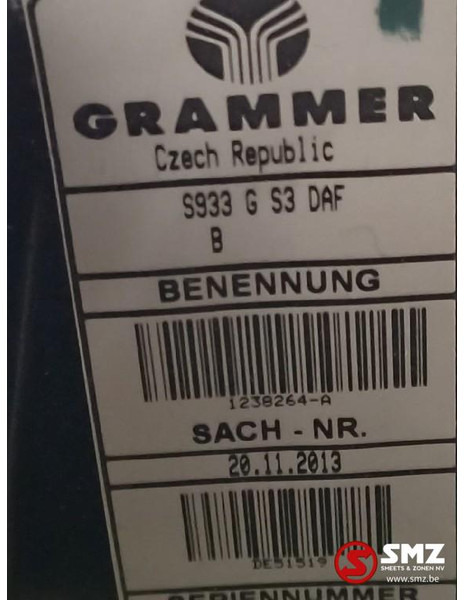 DAF Occ bijrijdersstoel DAF - Fülke és belső tér - Teherautó: 5 kép. DAF Occ bijrijdersstoel DAF - Fülke és belső tér - Teherautó: 5 kép.