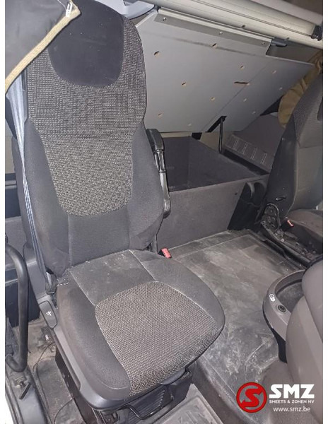 Fülke és belső tér - Teherautó DAF Occ cabine DAF: 19 kép. Fülke és belső tér - Teherautó DAF Occ cabine DAF: 19 kép.