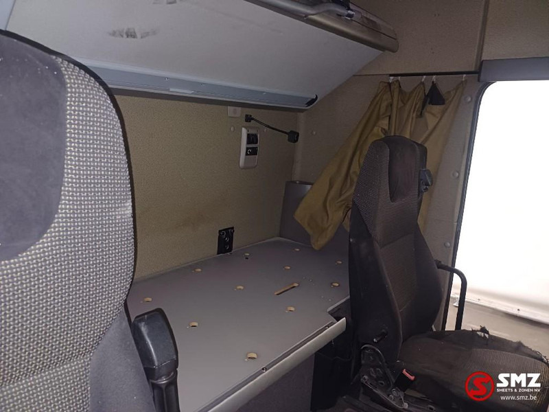 Fülke és belső tér - Teherautó DAF Occ cabine DAF: 10 kép. Fülke és belső tér - Teherautó DAF Occ cabine DAF: 10 kép.