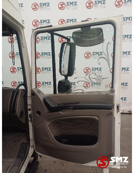 Fülke és belső tér - Teherautó DAF Occ cabine DAF: 8 kép. Fülke és belső tér - Teherautó DAF Occ cabine DAF: 8 kép.