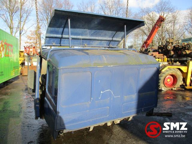 DAF Occ cabine daf 1700 - Fülke és belső tér - Teherautó: 2 kép. DAF Occ cabine daf 1700 - Fülke és belső tér - Teherautó: 2 kép.