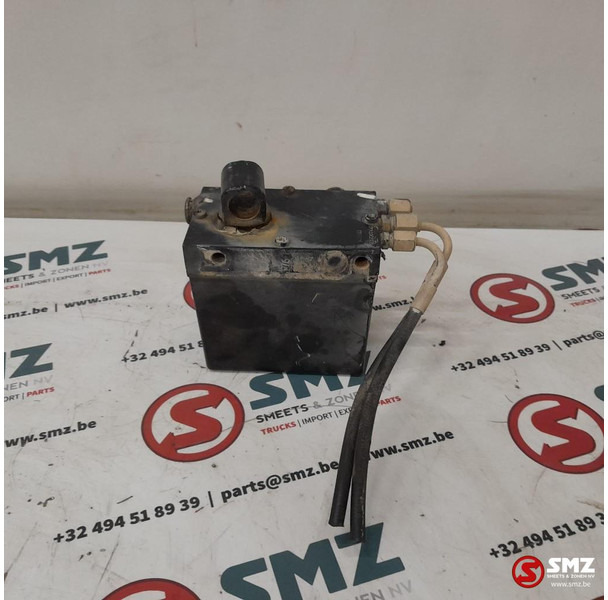 DAF Occ cabinekantelpomp DAF - Keret/ Alváz - Teherautó: 2 kép. DAF Occ cabinekantelpomp DAF - Keret/ Alváz - Teherautó: 2 kép.