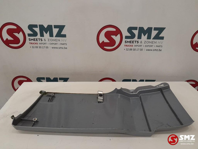 DAF Occ cabinezijspoiler rechtsboven DAF - Légterelő - Teherautó: 5 kép. DAF Occ cabinezijspoiler rechtsboven DAF - Légterelő - Teherautó: 5 kép.