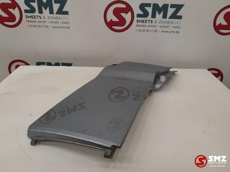DAF Occ cabinezijspoiler rechtsboven DAF - Légterelő - Teherautó: 4 kép. DAF Occ cabinezijspoiler rechtsboven DAF - Légterelő - Teherautó: 4 kép.