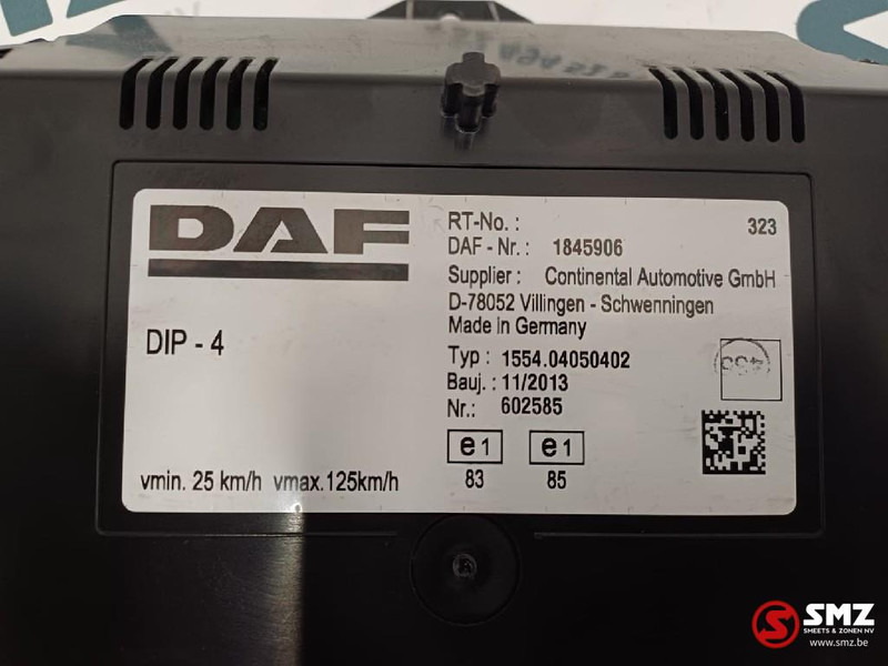 DAF Occ instrumentenpaneel DAF - Műszerfal - Teherautó: 3 kép. DAF Occ instrumentenpaneel DAF - Műszerfal - Teherautó: 3 kép.