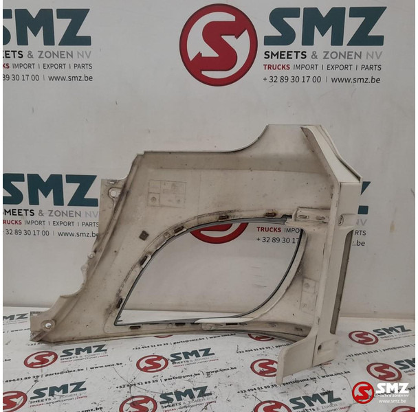 DAF Occ koplampkap rechts DAF - Fényszóró - Teherautó: 2 kép. DAF Occ koplampkap rechts DAF - Fényszóró - Teherautó: 2 kép.