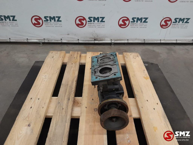 DAF Occ luchtcompressor + sturrbekrachtigingspomp DAF - Motor és alkatrészek - Teherautó: 4 kép. DAF Occ luchtcompressor + sturrbekrachtigingspomp DAF - Motor és alkatrészek - Teherautó: 4 kép.