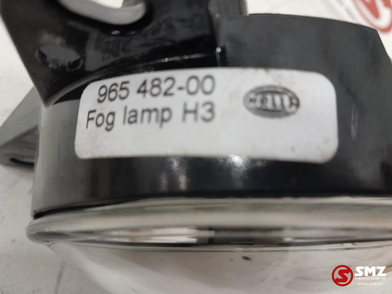 DAF Occ mistlamp DAF - Ködlámpa - Teherautó: 5 kép. DAF Occ mistlamp DAF - Ködlámpa - Teherautó: 5 kép.