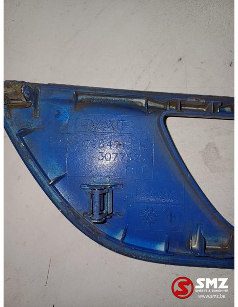 DAF Occ mistlampkap links DAF - Fülke és belső tér - Teherautó: 3 kép. DAF Occ mistlampkap links DAF - Fülke és belső tér - Teherautó: 3 kép.