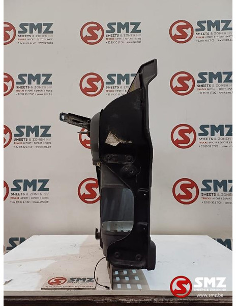 DAF Occ opstapbak links DAF - Fülke és belső tér - Teherautó: 4 kép. DAF Occ opstapbak links DAF - Fülke és belső tér - Teherautó: 4 kép.