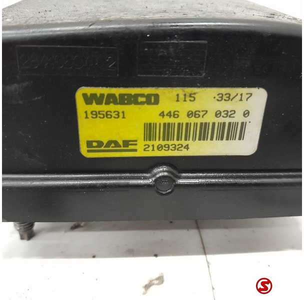 DAF Occ radar sensor DAF - Érzékelő - Teherautó: 5 kép. DAF Occ radar sensor DAF - Érzékelő - Teherautó: 5 kép.
