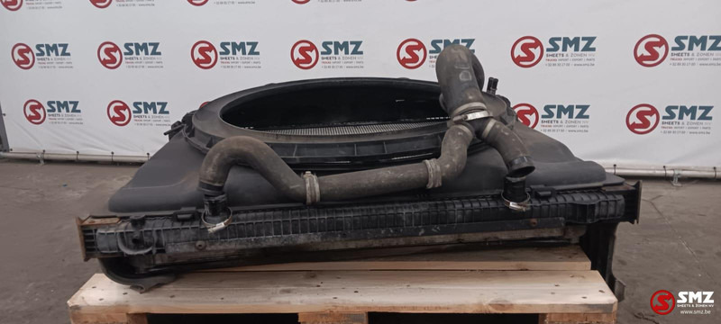 DAF Occ radiator + intercooler DAF - Radiátor - Teherautó: 3 kép. DAF Occ radiator + intercooler DAF - Radiátor - Teherautó: 3 kép.