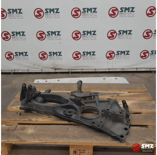 DAF Occ voorbumpersteun links DAF - Keret/ Alváz - Teherautó: 2 kép. DAF Occ voorbumpersteun links DAF - Keret/ Alváz - Teherautó: 2 kép.