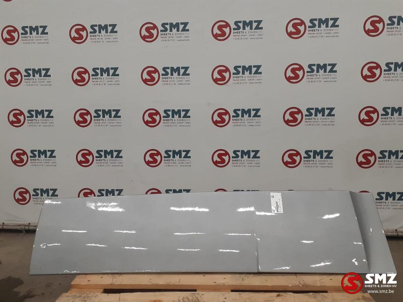DAF Occ zijspoiler links DAF - Légterelő - Teherautó: 1 kép. DAF Occ zijspoiler links DAF - Légterelő - Teherautó: 1 kép.
