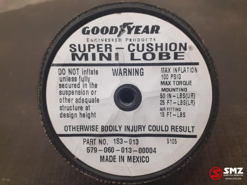 Diversen Goodyear super cushion mini lobe - Nyereg - Teherautó: 5 kép. Diversen Goodyear super cushion mini lobe - Nyereg - Teherautó: 5 kép.