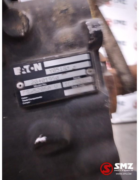 Diversen Occ Versnellingsbak Eaton FS/5206A - Sebességváltó - Teherautó: 4 kép. Diversen Occ Versnellingsbak Eaton FS/5206A - Sebességváltó - Teherautó: 4 kép.