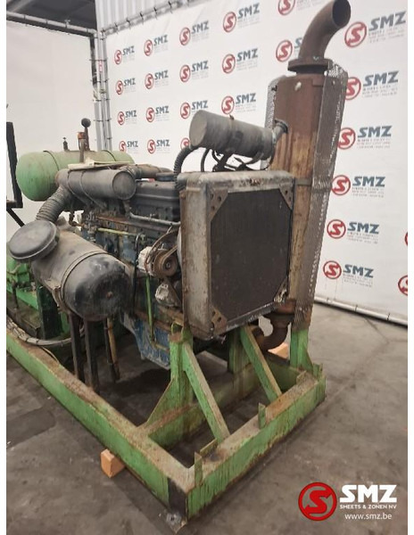 DAF Occ hogedrukwaterstraalinstallatie DAF 1160 - Építőipari gépek: 2 kép. DAF Occ hogedrukwaterstraalinstallatie DAF 1160 - Építőipari gépek: 2 kép.