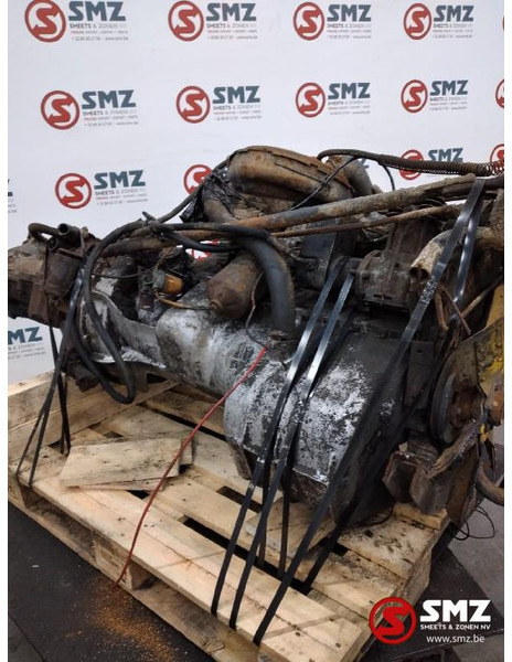 Ford Occ Motor Ford - Motor - Teherautó: 2 kép. Ford Occ Motor Ford - Motor - Teherautó: 2 kép.