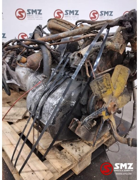 Ford Occ Motor Ford - Motor - Teherautó: 4 kép. Ford Occ Motor Ford - Motor - Teherautó: 4 kép.