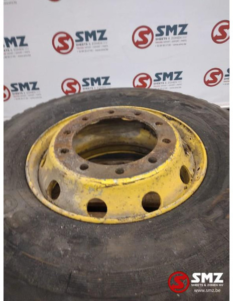 Goodyear Occ vrachtwagenband Goodyear 12R22.5 - Gumiabroncs - Teherautó: 2 kép. Goodyear Occ vrachtwagenband Goodyear 12R22.5 - Gumiabroncs - Teherautó: 2 kép.