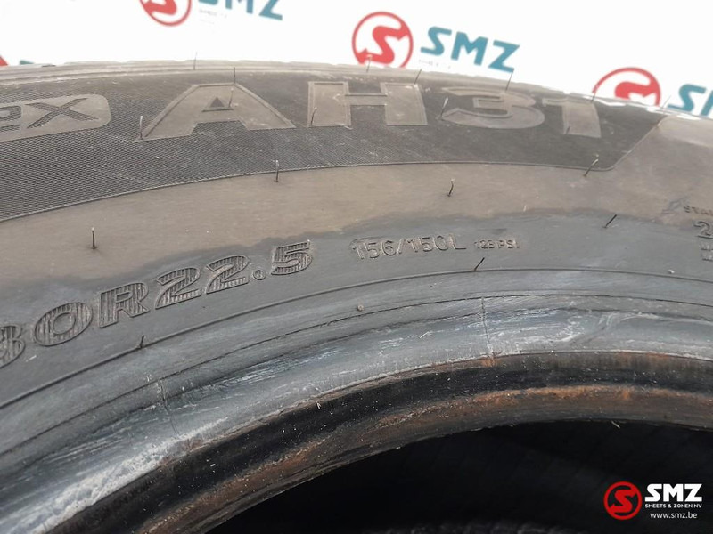 Hankook Occ vrachtwagenband 315/80R22.5 156/150L Hankook - Gumiabroncs - Teherautó: 5 kép. Hankook Occ vrachtwagenband 315/80R22.5 156/150L Hankook - Gumiabroncs - Teherautó: 5 kép.