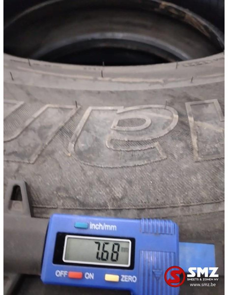 Hankook Occ vrachtwagenband Hankook 315/80R22.5 - Gumiabroncs - Teherautó: 5 kép. Hankook Occ vrachtwagenband Hankook 315/80R22.5 - Gumiabroncs - Teherautó: 5 kép.