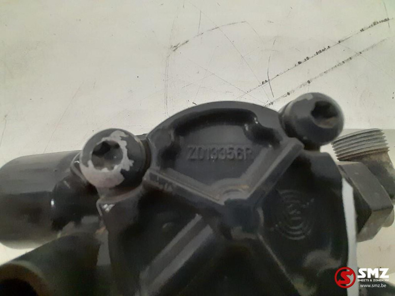 Iveco Occ ABS modulator Iveco Trakker Z013356R - ECU - Teherautó: 2 kép. Iveco Occ ABS modulator Iveco Trakker Z013356R - ECU - Teherautó: 2 kép.
