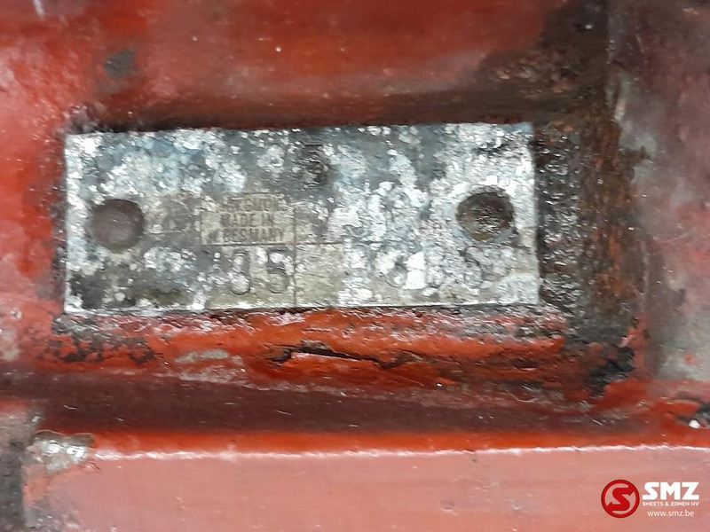 Iveco Occ Stuurhuis 130-13A Iveco - Kormánymű - Teherautó: 5 kép. Iveco Occ Stuurhuis 130-13A Iveco - Kormánymű - Teherautó: 5 kép.