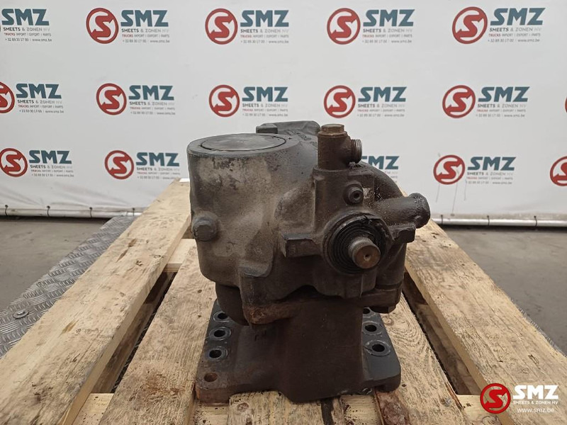 Iveco Occ Stuurhuis Iveco - Kormánymű - Teherautó: 4 kép. Iveco Occ Stuurhuis Iveco - Kormánymű - Teherautó: 4 kép.