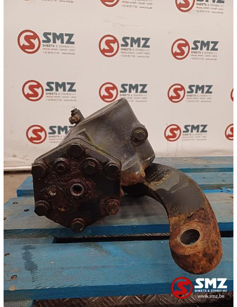 Iveco Occ Stuurhuis Iveco - Kormánymű - Teherautó: 3 kép. Iveco Occ Stuurhuis Iveco - Kormánymű - Teherautó: 3 kép.