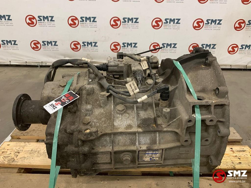 Iveco Occ Versnellingsbak Iveco 6AS700TO - Sebességváltó - Teherautó: 4 kép. Iveco Occ Versnellingsbak Iveco 6AS700TO - Sebességváltó - Teherautó: 4 kép.