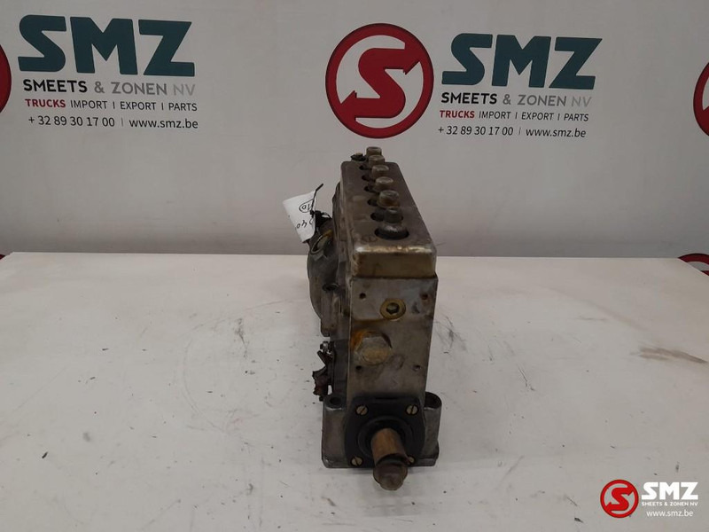 Iveco Occ brandstofinjectiepomp 8510M22.10 - 8510M22.50 - Üzemanyag szivattyú - Teherautó: 4 kép. Iveco Occ brandstofinjectiepomp 8510M22.10 - 8510M22.50 - Üzemanyag szivattyú - Teherautó: 4 kép.