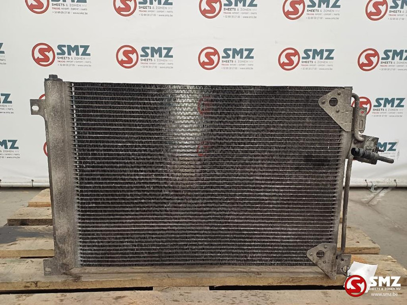 Iveco Occ condensor Iveco - Hűtőrendszer - Teherautó: 2 kép. Iveco Occ condensor Iveco - Hűtőrendszer - Teherautó: 2 kép.