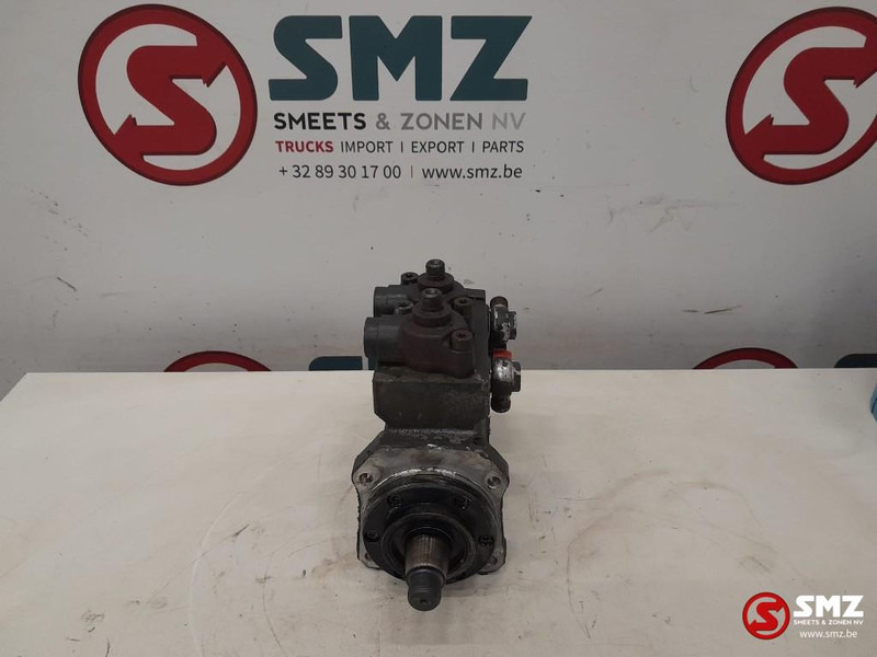 Iveco Occ injectiepomp F3GFE611 Iveco - Üzemanyag szivattyú - Teherautó: 3 kép. Iveco Occ injectiepomp F3GFE611 Iveco - Üzemanyag szivattyú - Teherautó: 3 kép.