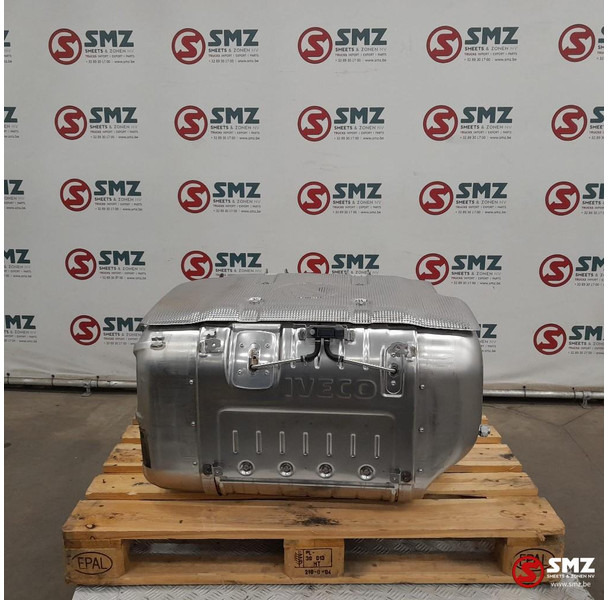 Iveco Occ katalysator Euro 6 Iveco - Katalizátor - Teherautó: 1 kép. Iveco Occ katalysator Euro 6 Iveco - Katalizátor - Teherautó: 1 kép.