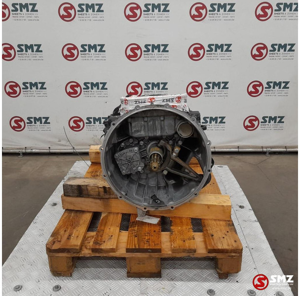 Iveco Occ versnellingsbak 12AS1210TO Iveco - Sebességváltó - Teherautó: 3 kép. Iveco Occ versnellingsbak 12AS1210TO Iveco - Sebességváltó - Teherautó: 3 kép.