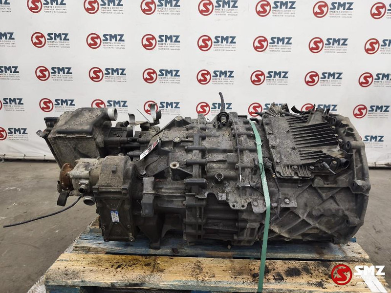 Iveco Occ versnellingsbak + intarder + PTO 12AS2331TD - Sebességváltó - Teherautó: 2 kép. Iveco Occ versnellingsbak + intarder + PTO 12AS2331TD - Sebességváltó - Teherautó: 2 kép.