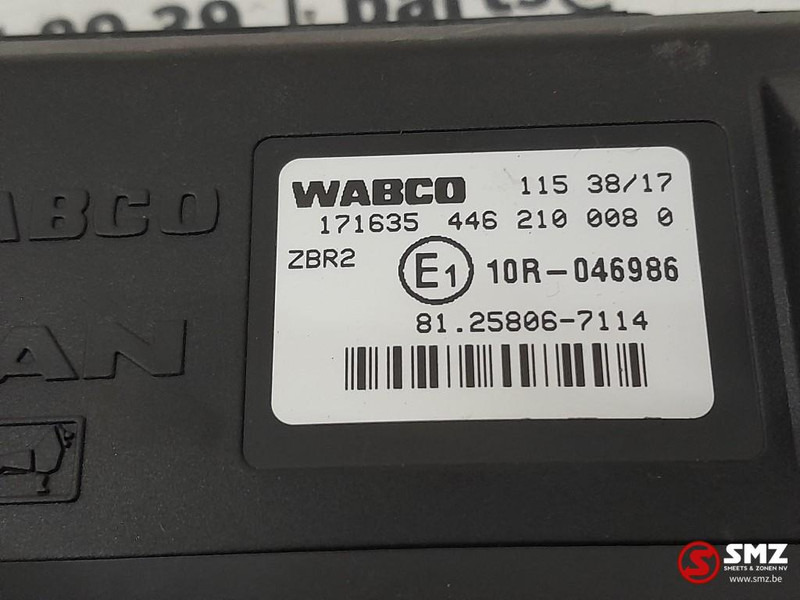 MAN Occ ECU ZBR2 regeleenheid MAN - ECU - Teherautó: 5 kép. MAN Occ ECU ZBR2 regeleenheid MAN - ECU - Teherautó: 5 kép.