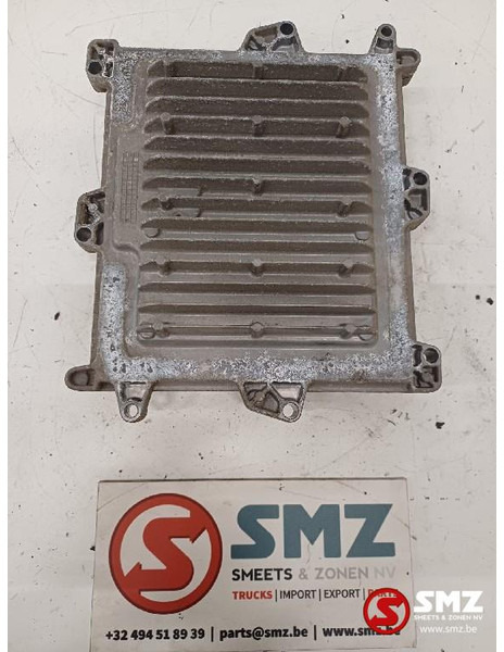 MAN Occ ECU motorbesturingseenheid D2676 MAN - ECU - Teherautó: 2 kép. MAN Occ ECU motorbesturingseenheid D2676 MAN - ECU - Teherautó: 2 kép.