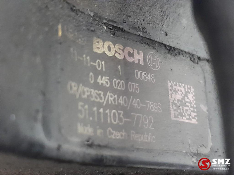 MAN Occ brandstofinjectiepomp D2676 MAN - Üzemanyag szivattyú - Teherautó: 5 kép. MAN Occ brandstofinjectiepomp D2676 MAN - Üzemanyag szivattyú - Teherautó: 5 kép.